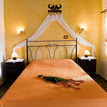 Pepi'S Rooms Triovasalos Exterior photo
