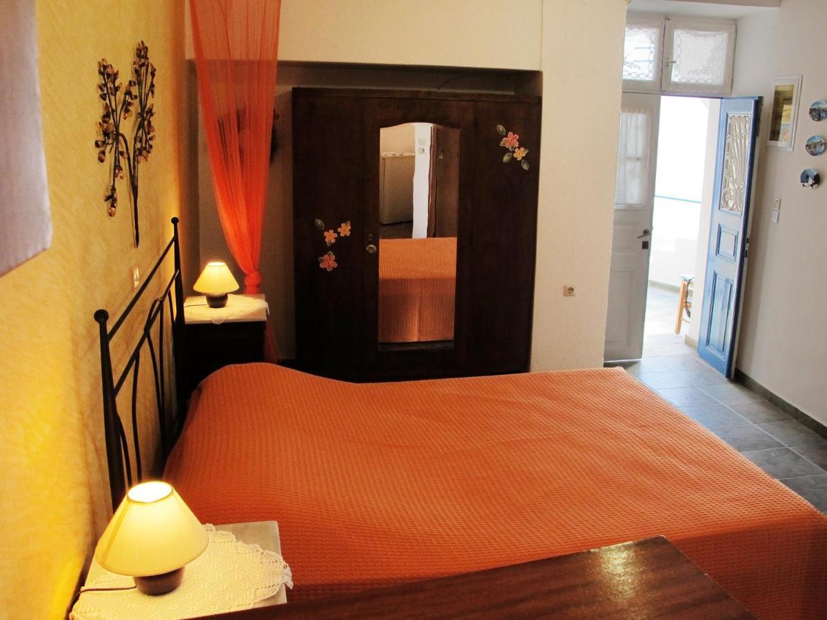 Pepi'S Rooms Triovasalos Exterior photo