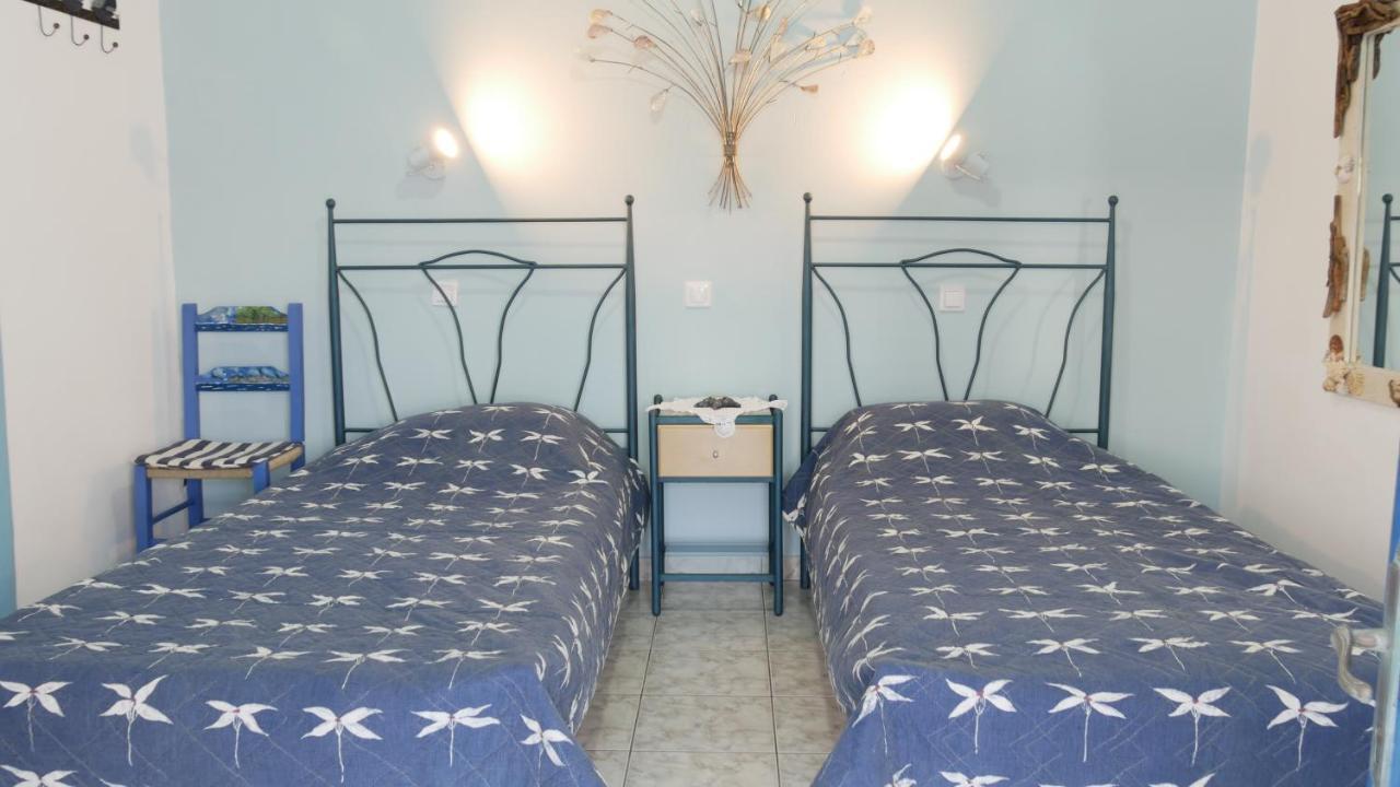 Pepi'S Rooms Triovasalos Exterior photo