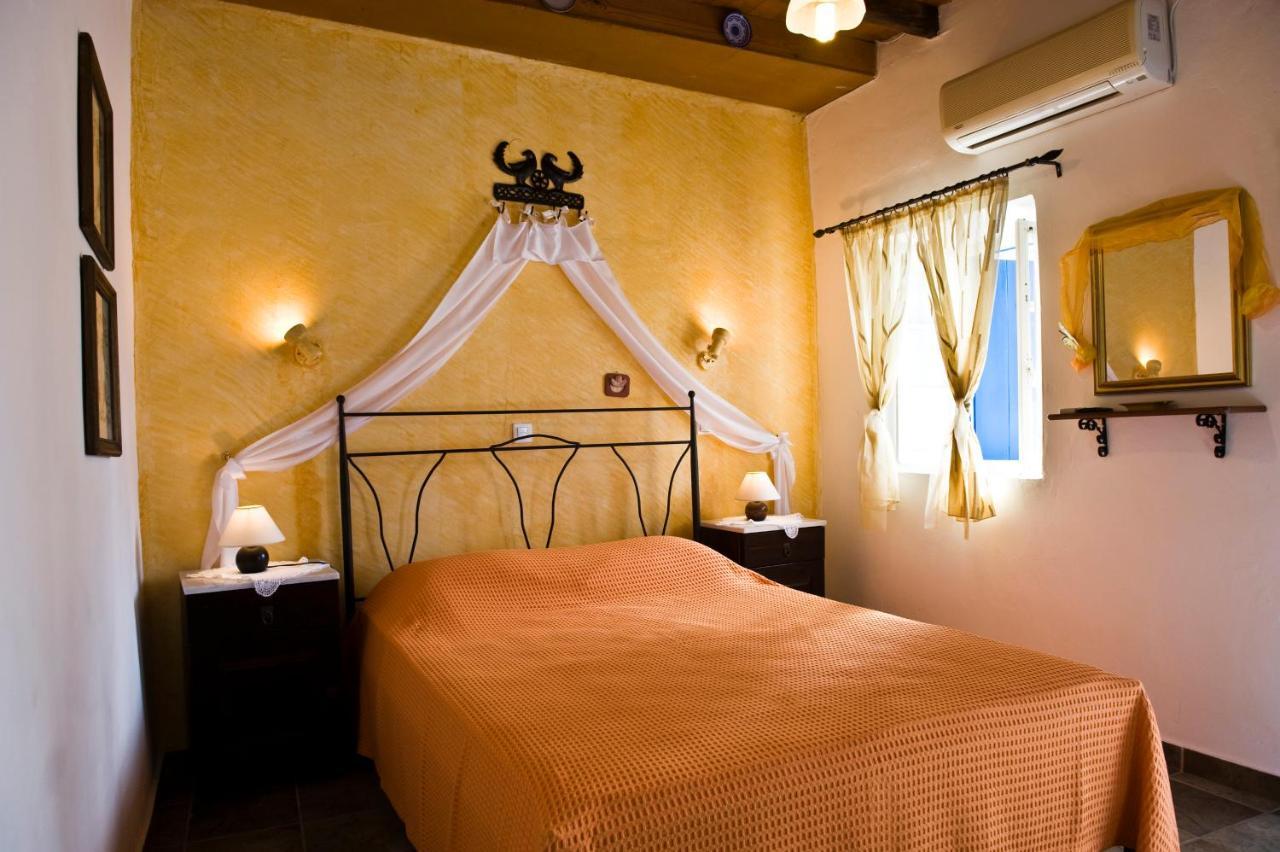Pepi'S Rooms Triovasalos Exterior photo